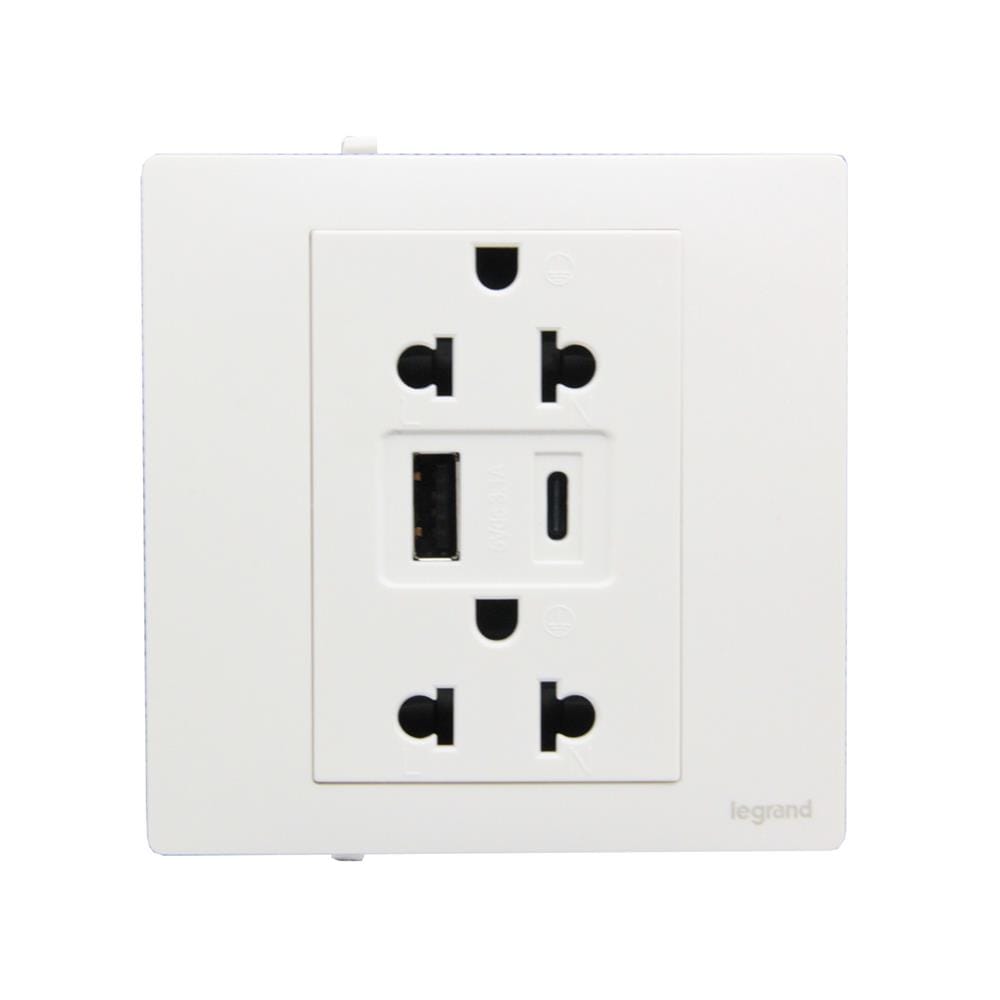 ชุดเต้ารับคู่ 3 ขา พร้อม USB A 1 ช่อง TYPE C 1 ช่อง BTICINO MALLIA SENSES S281204MW สีขาว