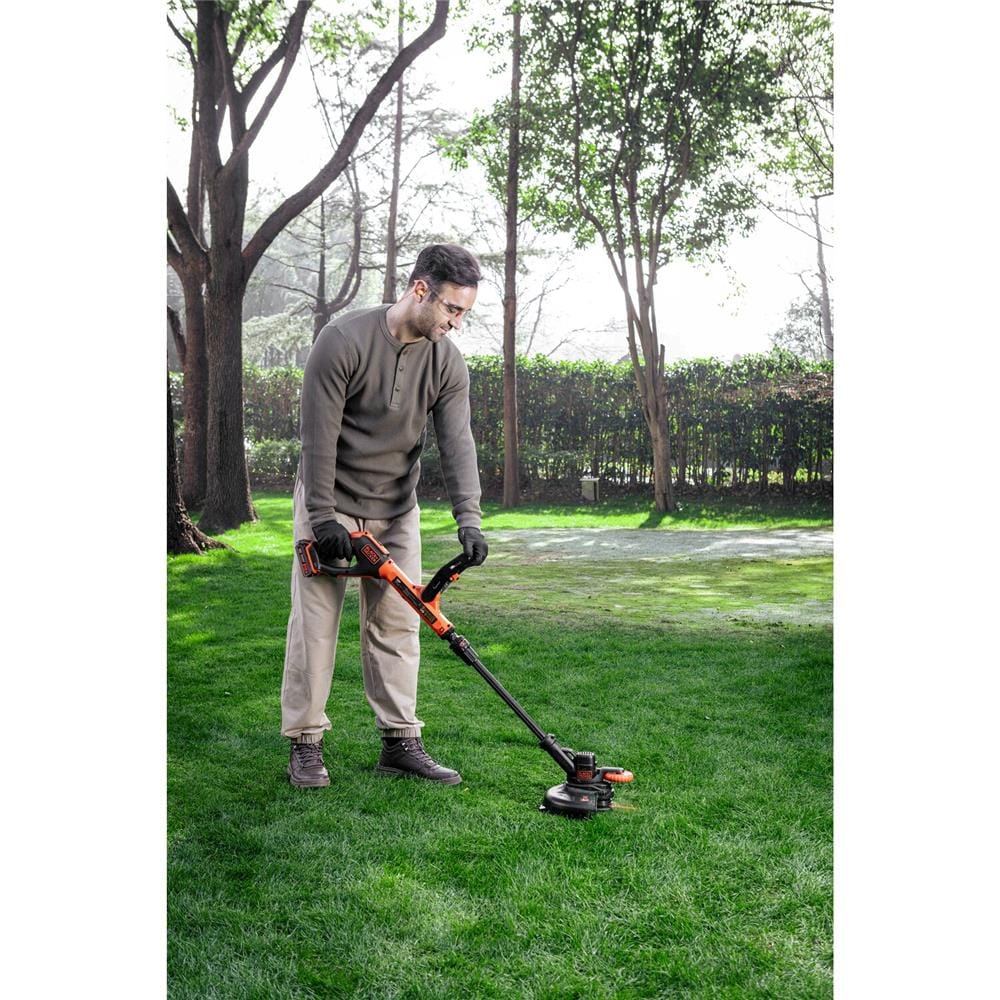 เครื่องเล็มหญ้าไร้สาย (พร้อมแบตเตอรี่) BLACK&DECKER BCBT1820D1-B1 18 โวลต์