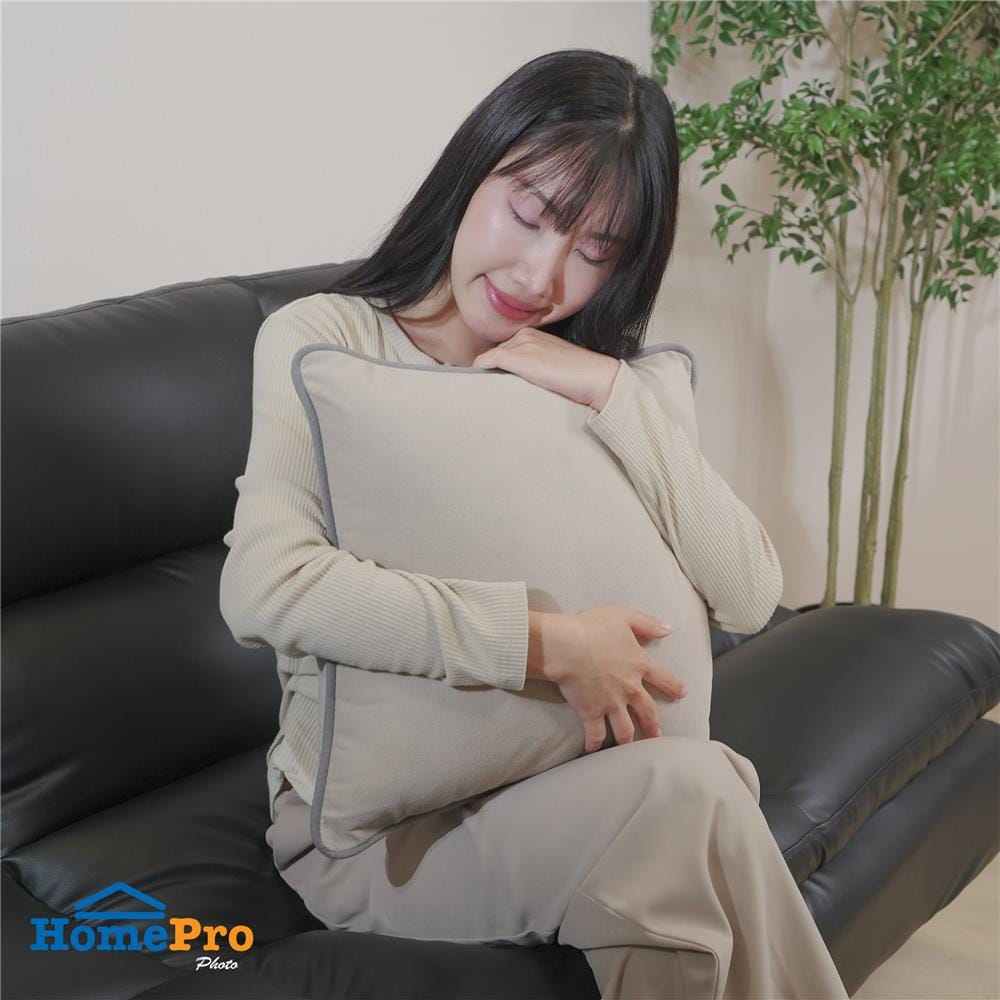 หมอนอิง HOME LIVING STYLE ZEN 17X17 นิ้ว สีครีม