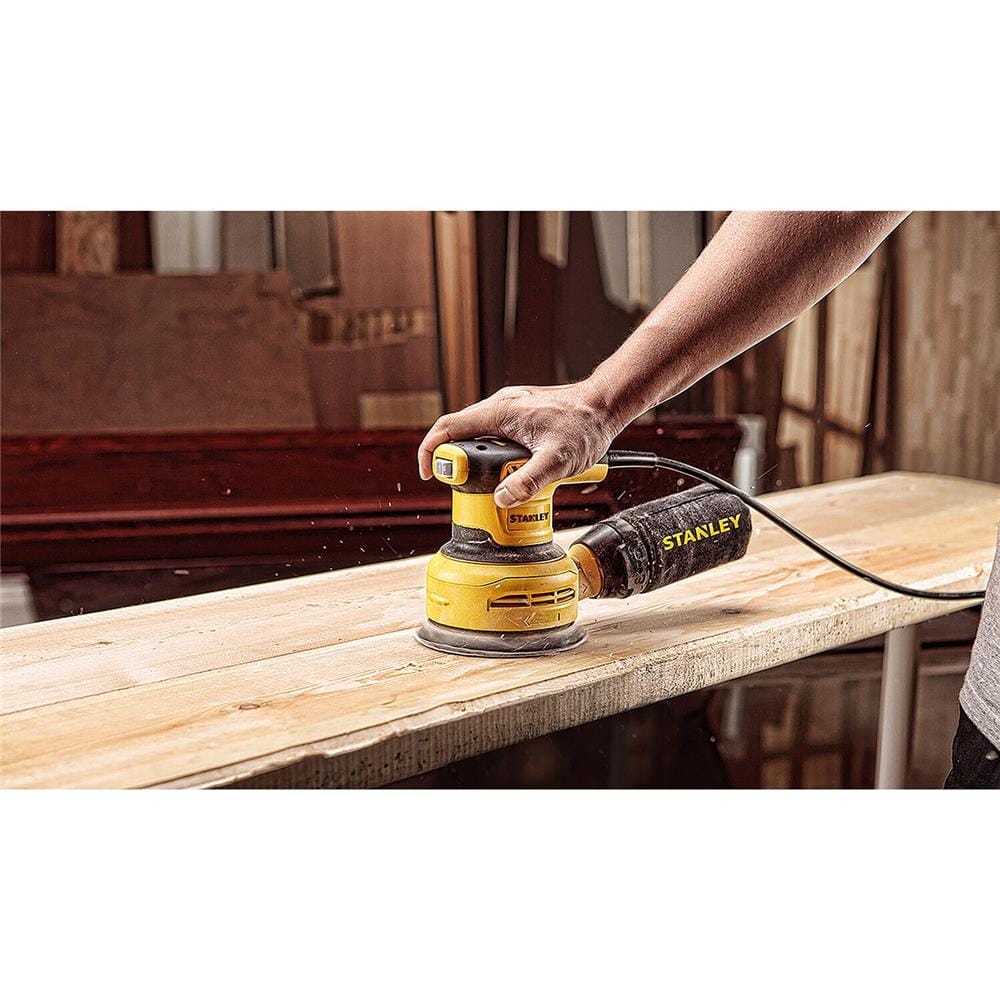 เครื่องขัดกระดาษทราย แบบกลม STANLEY SS30-B1 5 นิ้ว 300 วัตต์