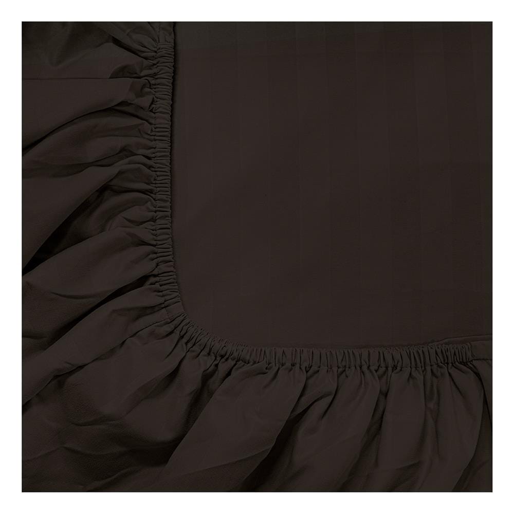 ชุดผ้าปูที่นอน 6 ฟุต (ชุด 5 ชิ้น) PICASSO CLASSIC STYLE สี DARK BROWN