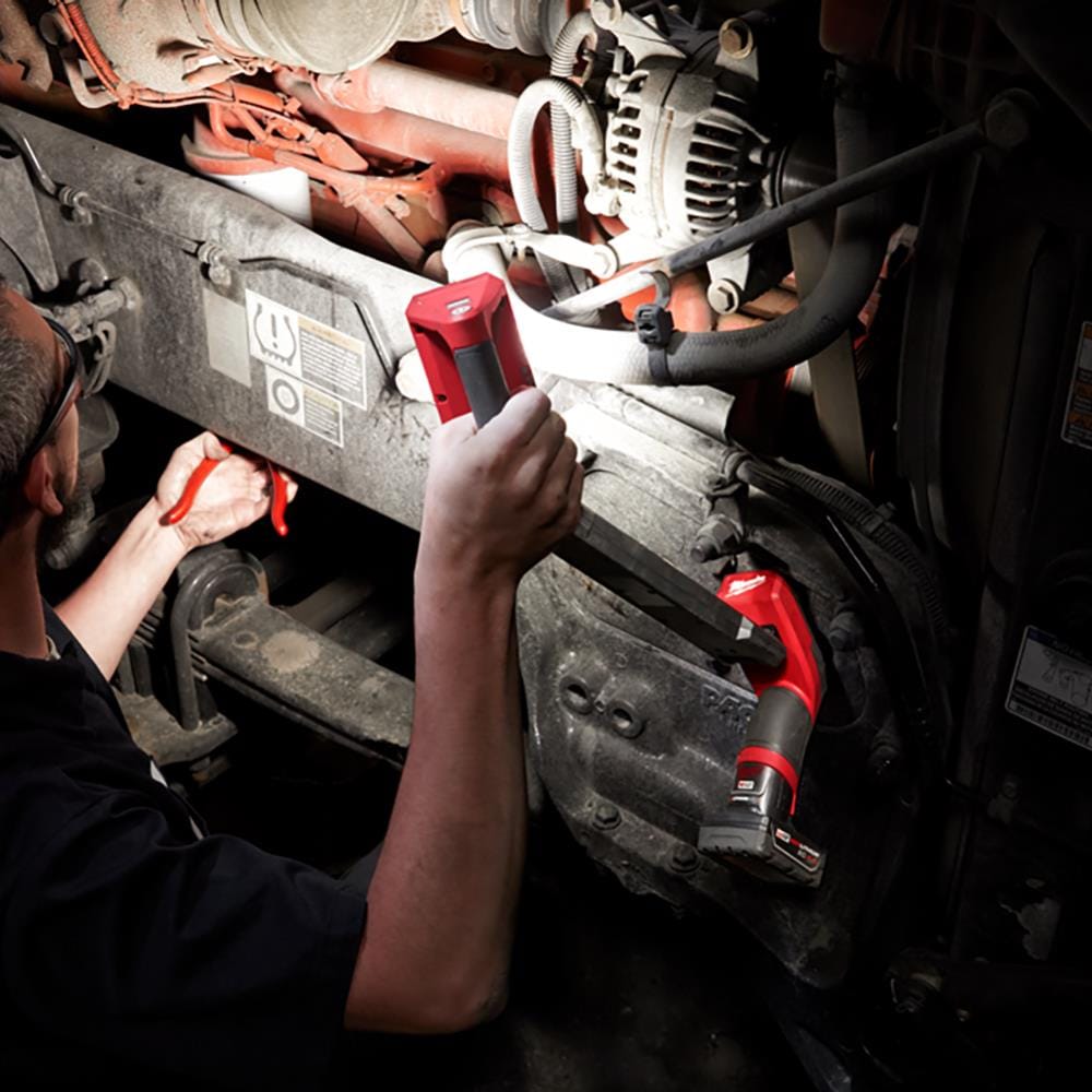 ไฟใต้ท้องรถ MILWAUKEE M12 UCL-0 APJ 12 โวลต์
