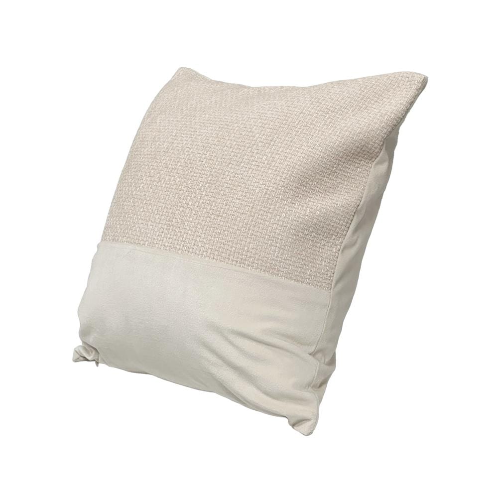 หมอนอิง HOME LIVING STYLE LEVELA 18x18 นิ้ว สีครีม