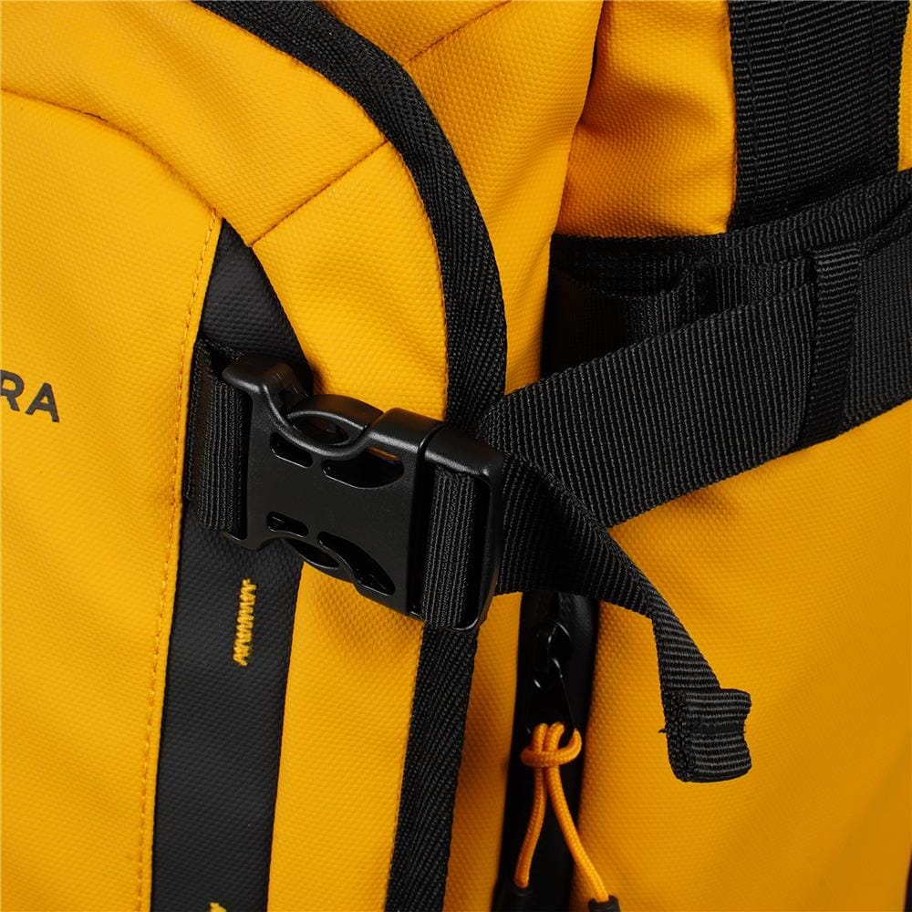 กระเป๋าเดินทางพร้อมสายสะพาย 20 นิ้ว AVENTRA ASPEN สีเหลือง