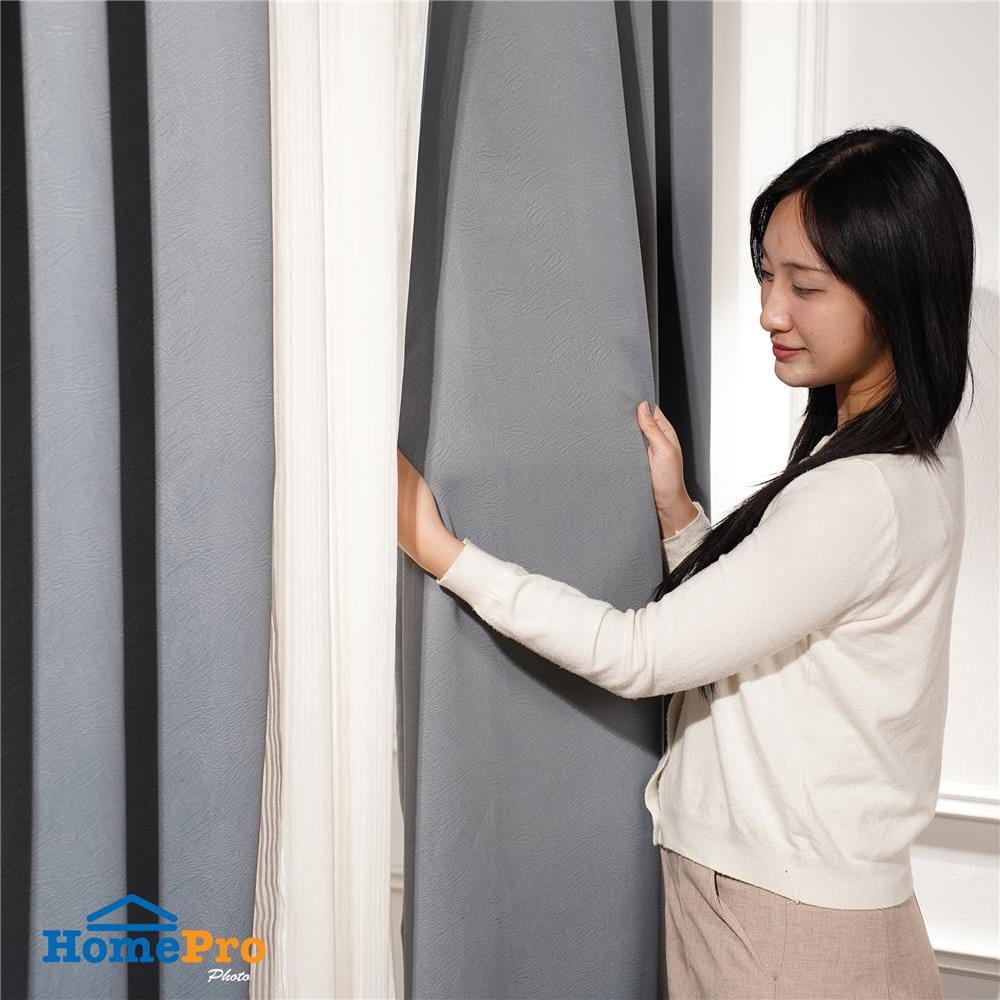 ผ้าม่าน EYELET HOME LIVING STYLE TRACE UV 130x160 ซม. สีเทา