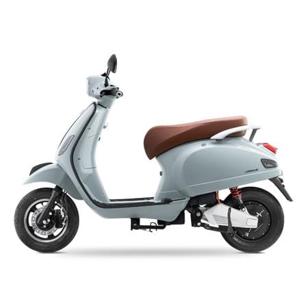 รถจักรยานยนต์ไฟฟ้า EM LEGEND 2000W สีเทา_1