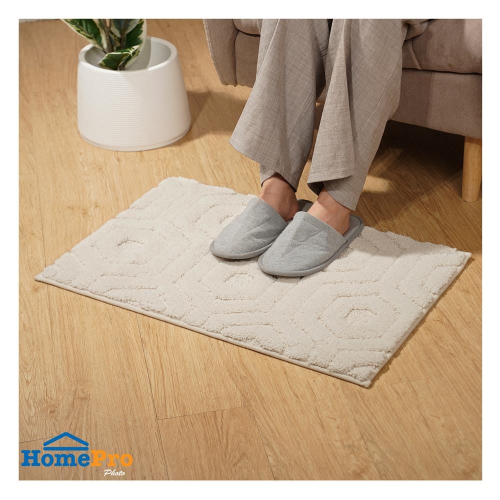 พรม HOME LIVING STYLE BEEVA 45x70 ซม. สีครีม