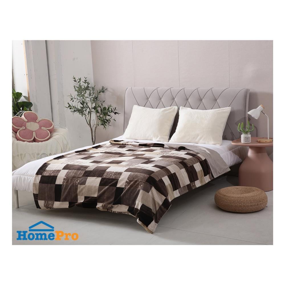 ผ้าห่ม HOME LIVING STYLE MOSAIC 60x80 นิ้ว สี BROWN