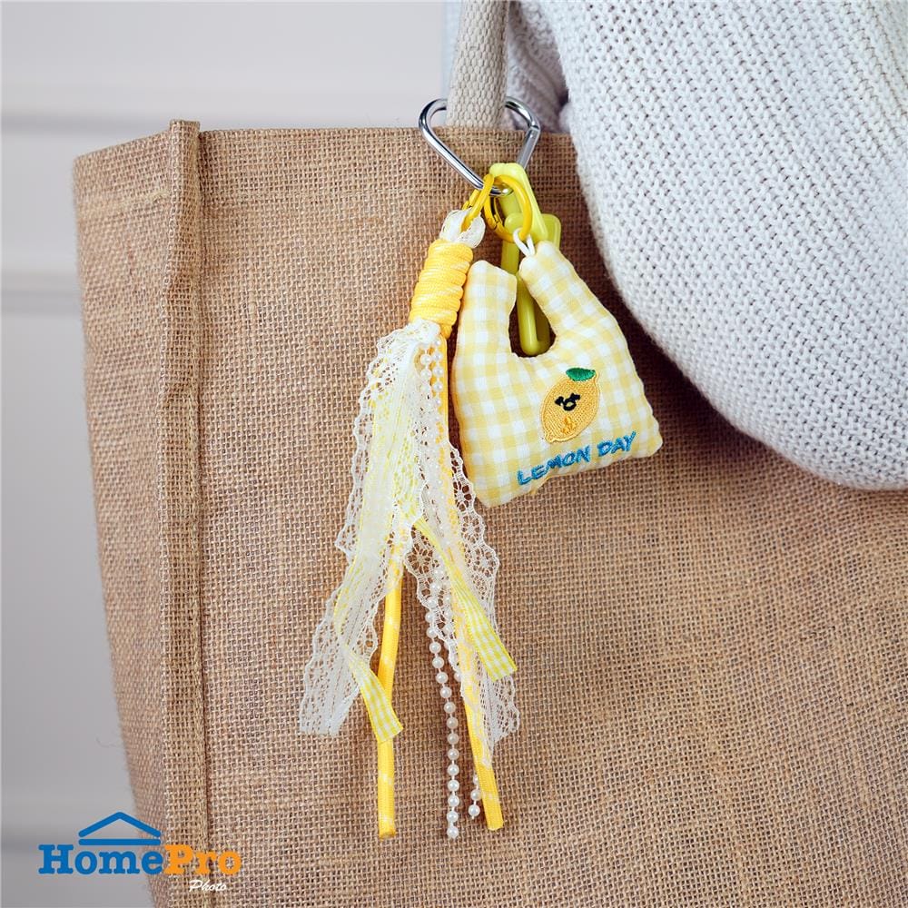 พวงกุญแจถุงผ้าช้อปปิ้ง PUFFY BAG HOMEPRO สีเหลือง