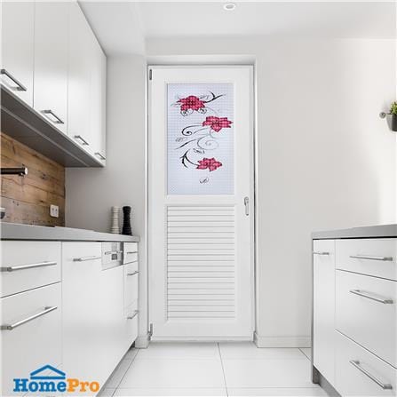 ชุดประตูห้องน้ำพร้อมวงกบ UPVC ไม่เจาะลูกบิด ASARA G922 ลายดอกไม้แดง 70x180 ซม. สีขาว_3