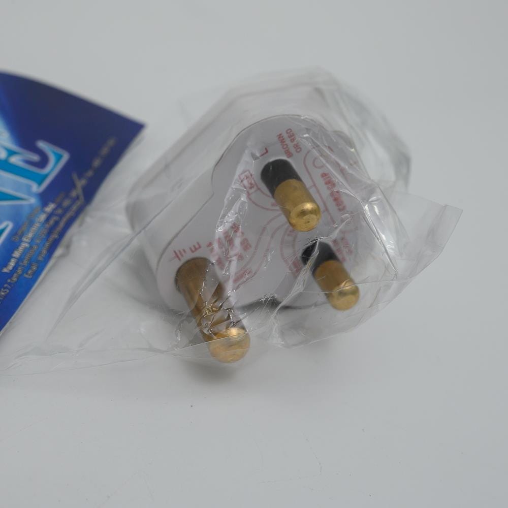 15A BAKELITE PLUG TOP 158 NNE/SUM
