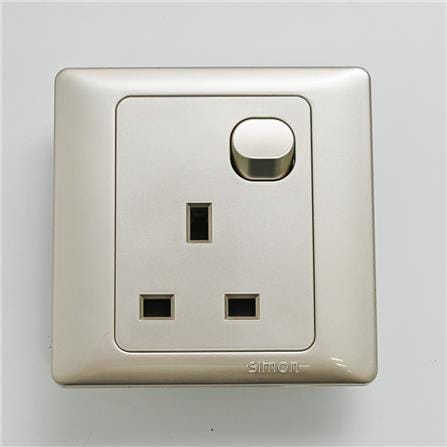 13A 1 GANG FLAT PIN SOCKET SIMON 51382 CC