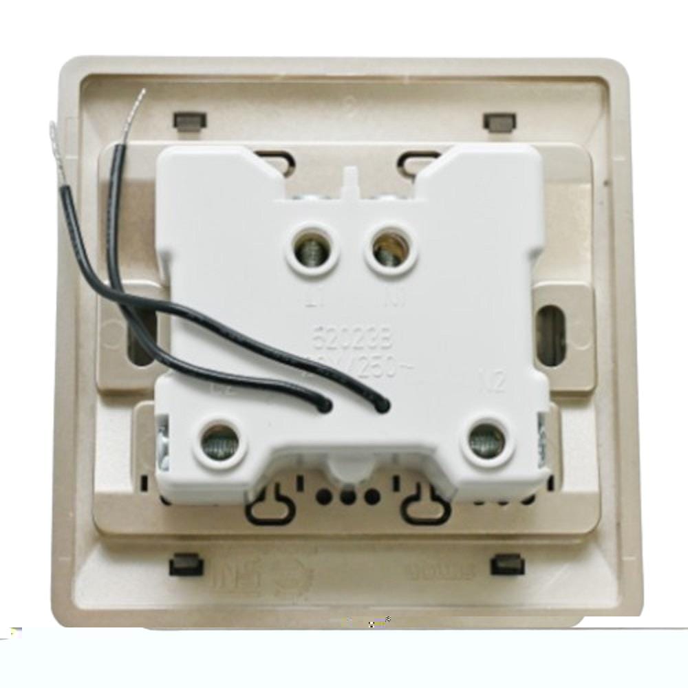 SIMON 32A 1 GANG 1 WAY DOUBLE POLE SWITCH 53223B CHAMPAGNE MATTBLACK