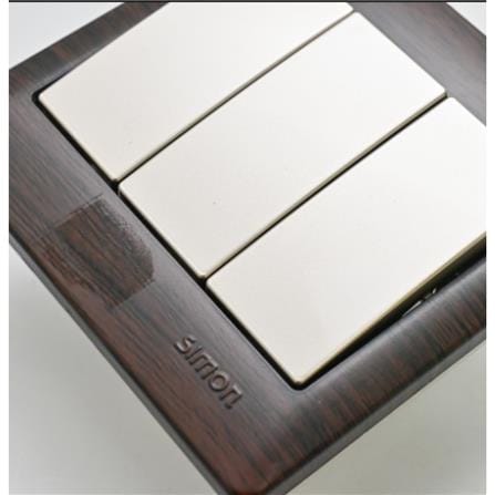 10A 3 GANG 1 WAY SWITCH SIMON 51031B CN CHAMPAGNE WALNUT