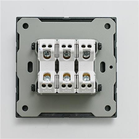 16A 3 GANG 1 WAY SWITCH V59031 BK SIMON