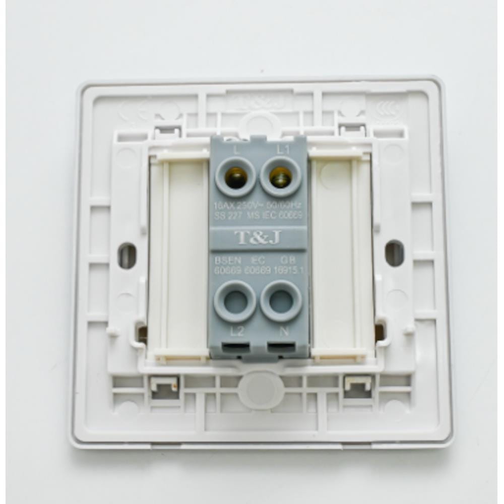 16A 1 GANG 1 WAY SWITCH T&J K271-MSL