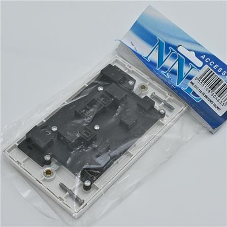 13A 2G SWITCH SOCKET 2213 NNE