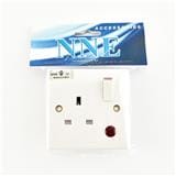 13AMP 1GANG SWITCH SOCKET OUTLET WITH NEON NNE 813-SN