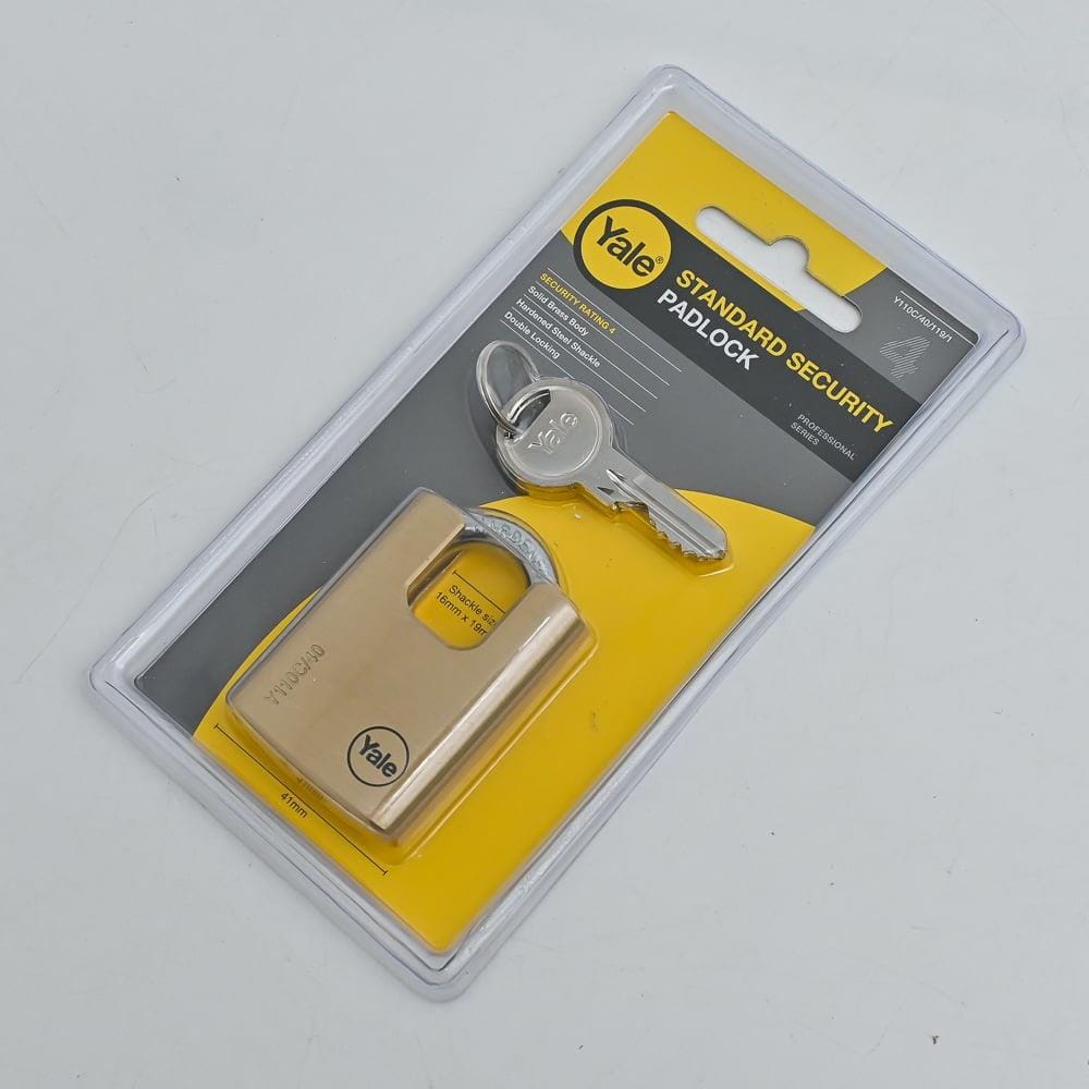 YALE HARDENED SECURITY PADLOCK 40MM Y110C/40/119/1 40MM BRASS