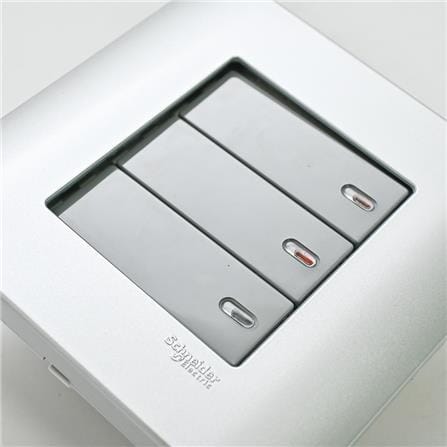 ZENCELO 3 GANG 1 WAY SWITCH SCHNEIDER SILVER SATIN