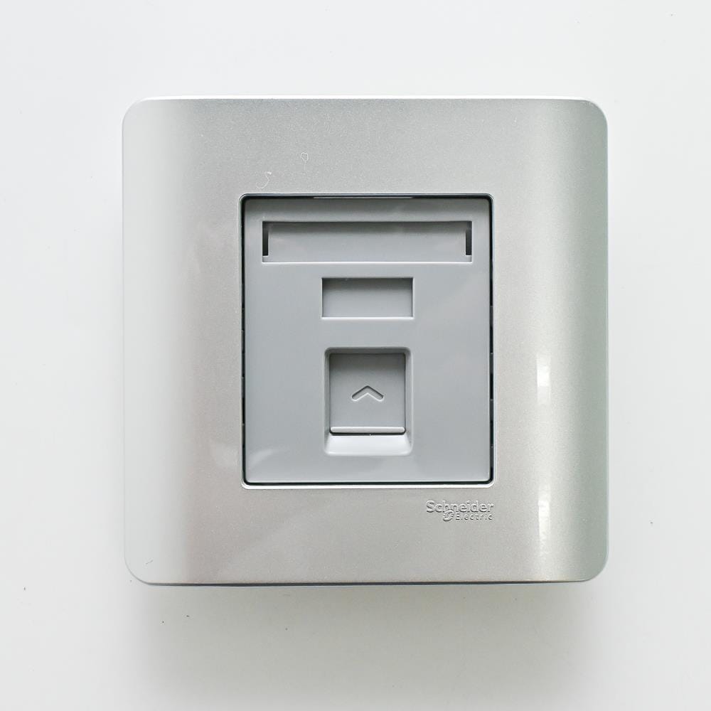 ZENCELO 1 GANG TELEPHONE SOCKETS SCHNEIDER 6P/4C E8431RJS4 SILVER SATIN