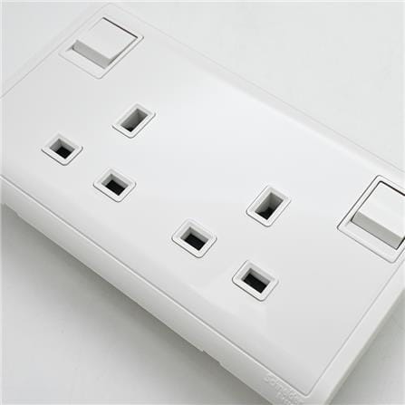 PIENO 13A TWIN GANG SWITCH SOCKET WE SCHNEIDER