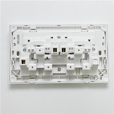 PIENO 13A TWIN GANG SWITCH SOCKET WE SCHNEIDER