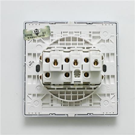 PIENO 3 GANG 2 WAY SWITCH SCHNEIDERS E8233L2F LAVENDER SILVER.