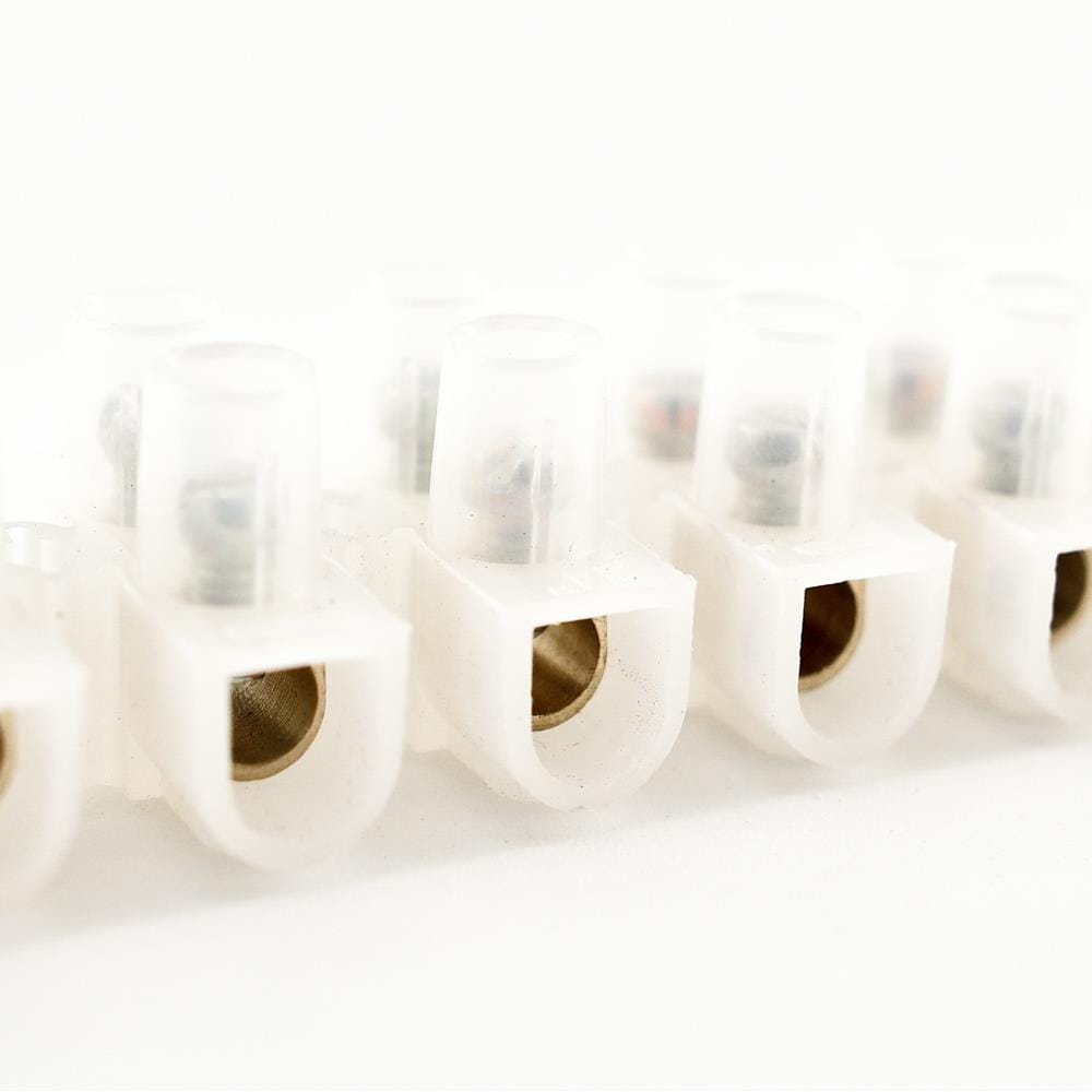 PVC CONNECTOR 15A MASTAR