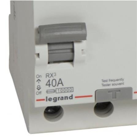LEGRAND RESIDUAL CURRENT DEVICE FLUSH 40A AC 100MA (402067)