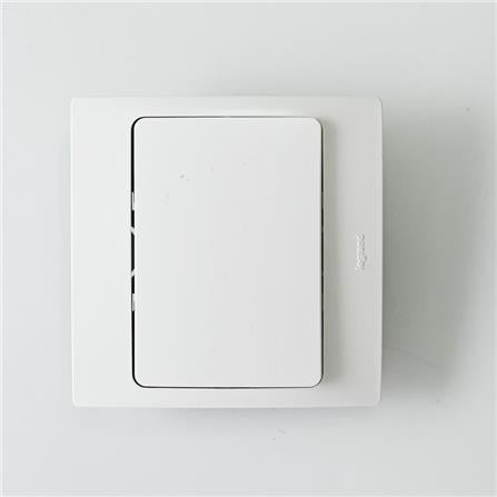 1G 1WAY BIG ROCKER SWITCH281000 WH LEGRAND