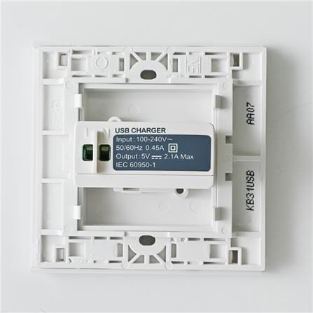 SCHNEIDER VIVACE 1 GANG 2.1A USB WHITE KB31USB_WE_G11