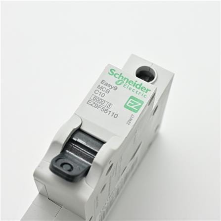 SCHNEIDER MINIATURE CIRCUIT BREAKER 1POLE 10A C CURVE EZ9F56110