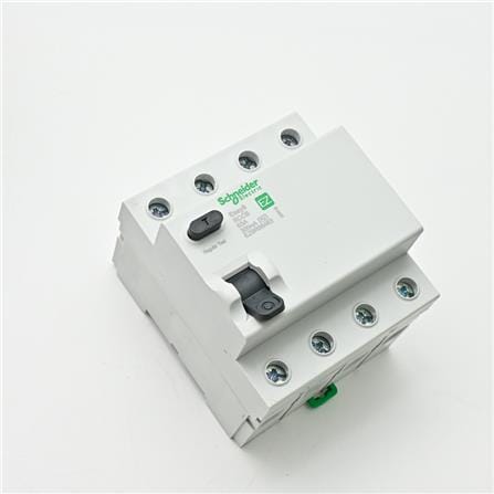 SCHNEIDER RESIDUAL CURRENT CIRCUIT BREAKER 4 POLE 63A 300mA AC TYPE EZ9R66463