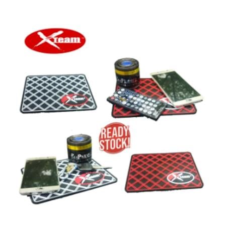XTEAM ULTRA ANTI SLIP MAT (BLACK-RED)