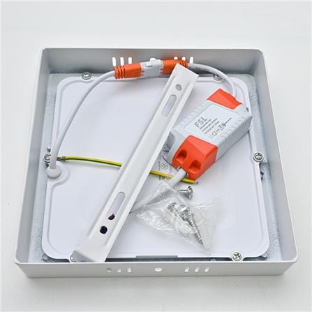 FSL SURFACE DOWNLIGHT LED 6"18W WARM WHITE 3000K SQUARE WHITE