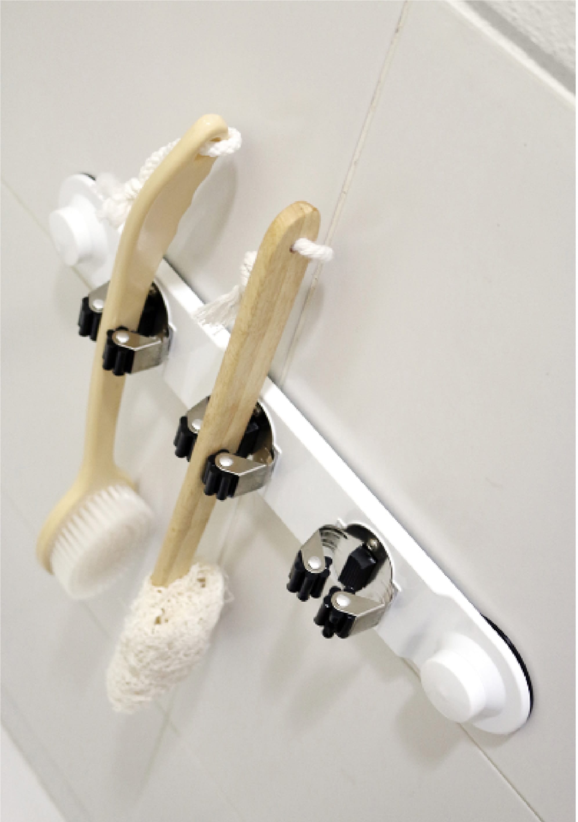 MULTI-PURPOSE MOP ORGANIZER WSP BA-2066 3-SLOT