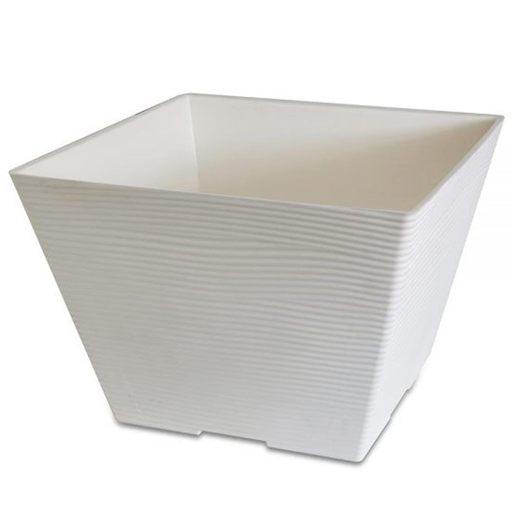 FELTON    PLASTIC POT