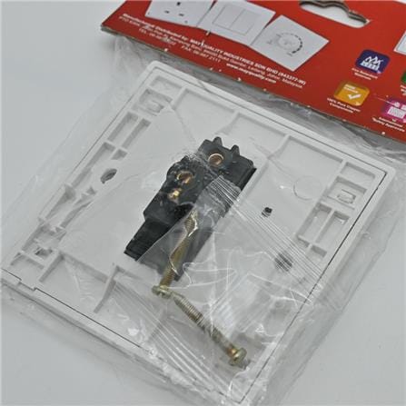 SELAMAT 16A 1GANG 1WAY SWITCH MQ8101-1W