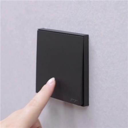 SWITCH 16A 1GANG 1WAY SIMON E6 721011-26 BLACK