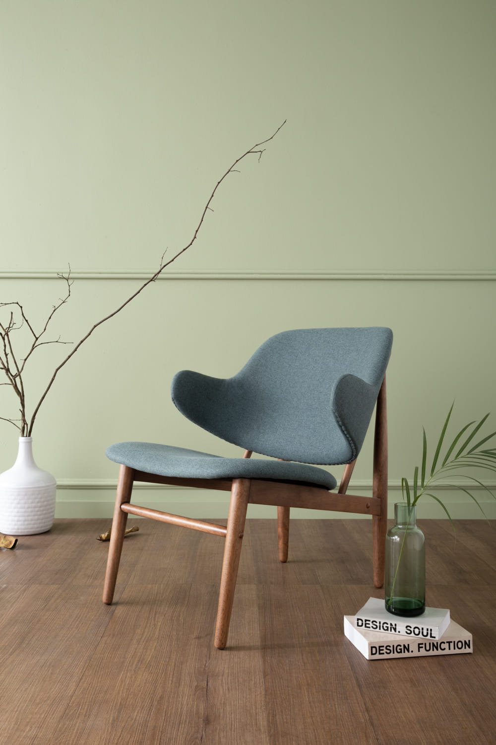 VEZEL LOUNGE CHAIR GREEN
