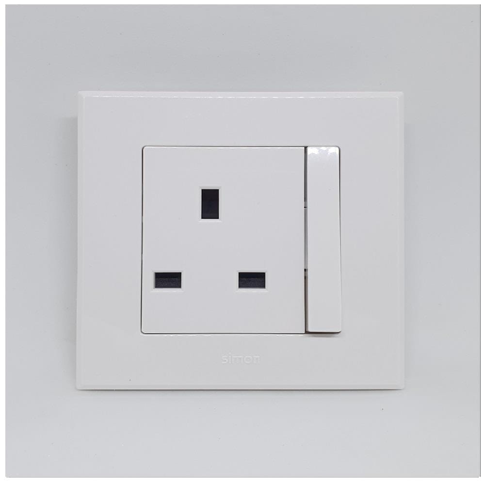 SWITCH SOCKET FLATPIN 1GANG 13A SIMON 301382B WHITE