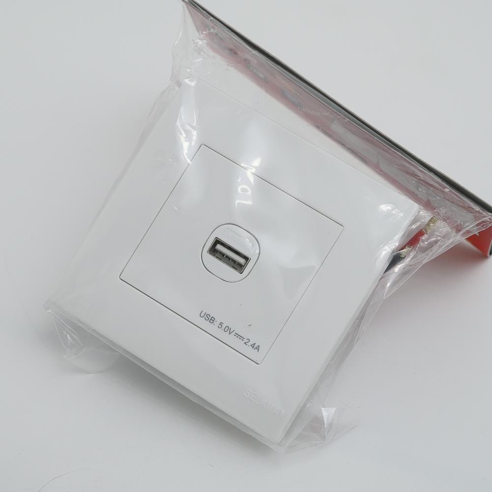 2.4A 1GANG USB MQ8101 SELAMAT