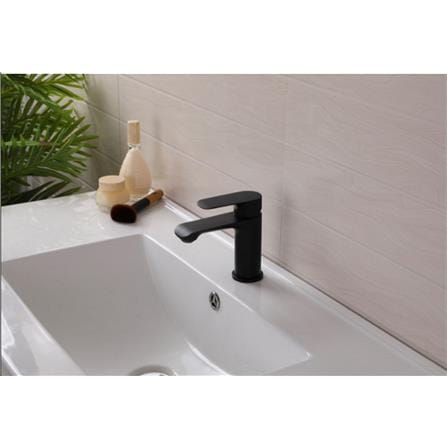 RASLAND BASIN FAUCET RA DB-90401B LOW BRASS