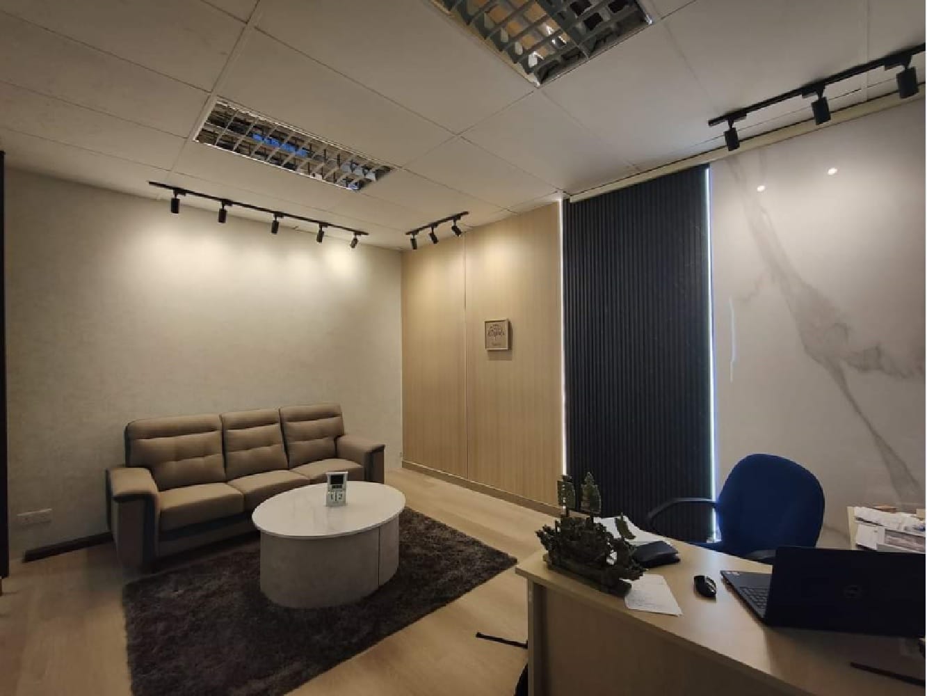 GEOMETRA LED ACCESSORIES FOR WALL PANEL 300X2CM LED-160 SILVER