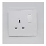 FLAT PIN SWITCH SOCKET 13A 1GANG SIMON E6 721382 WHITE
