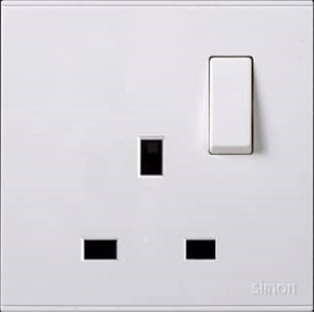 FLAT PIN SWITCH SOCKET 13A 1GANG SIMON E6 721382 WHITE