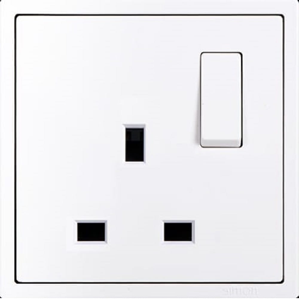 13A 1GANG FLAT PIN SOCKET H701382 WHITE SIMON