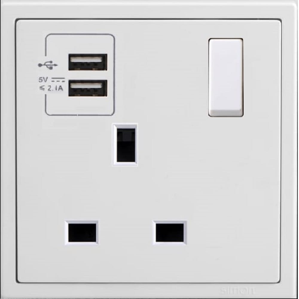 13A 1 GANG FLAT PIN SOCKET WITH 2 USB (5V 2A) WHITE H701384 SIMON