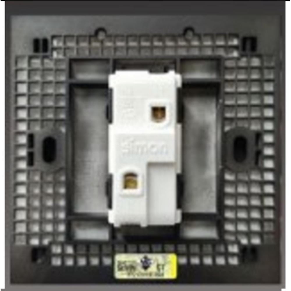 SIMON 16A 3 GANG 1 WAY SWITCH H701031 BLACK
